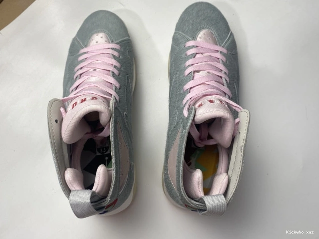 7 Neutral Air Grey Retro Jordan CT8528-002 0630